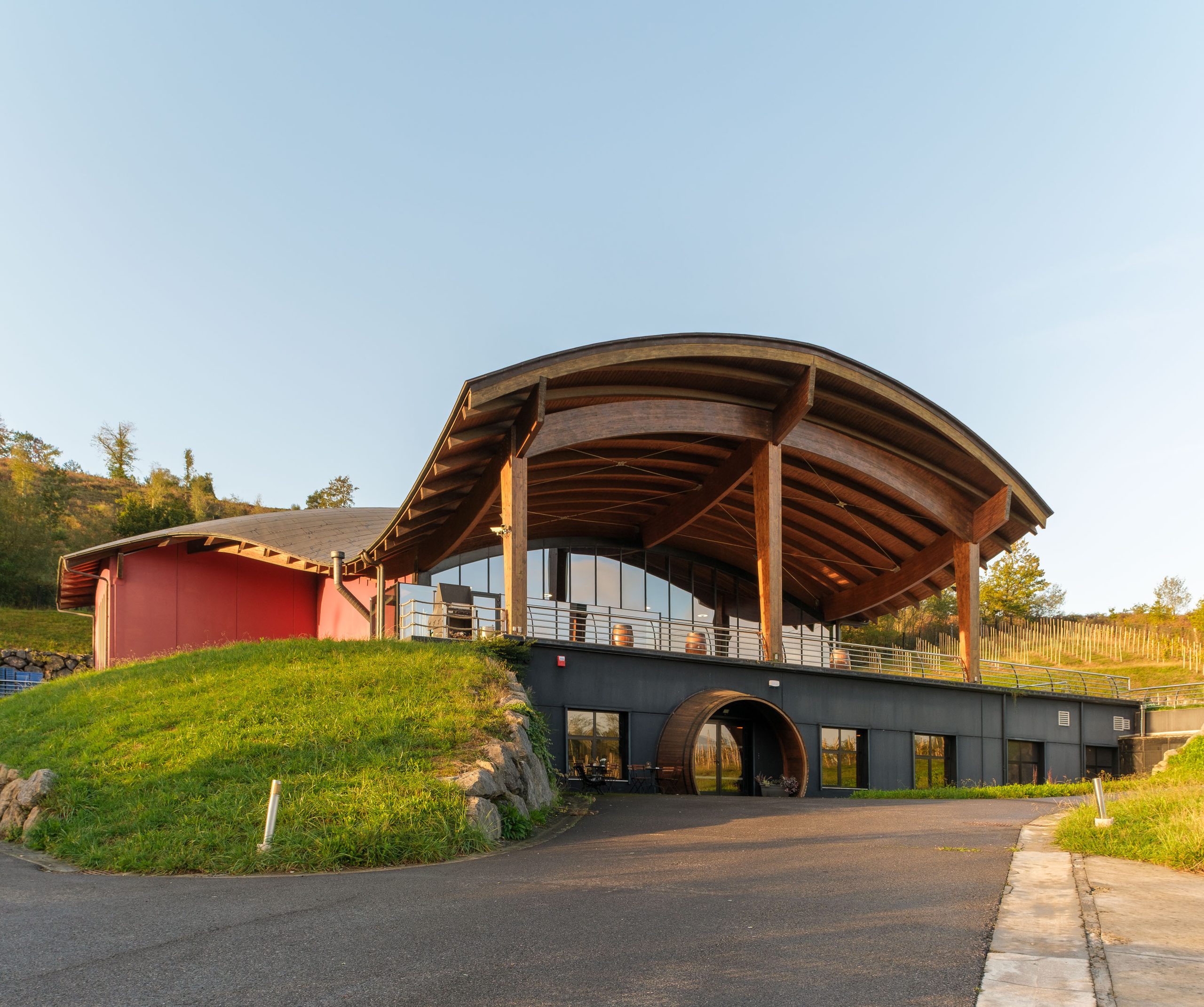 Bodega Talleri: bodega de txakoli en Morga