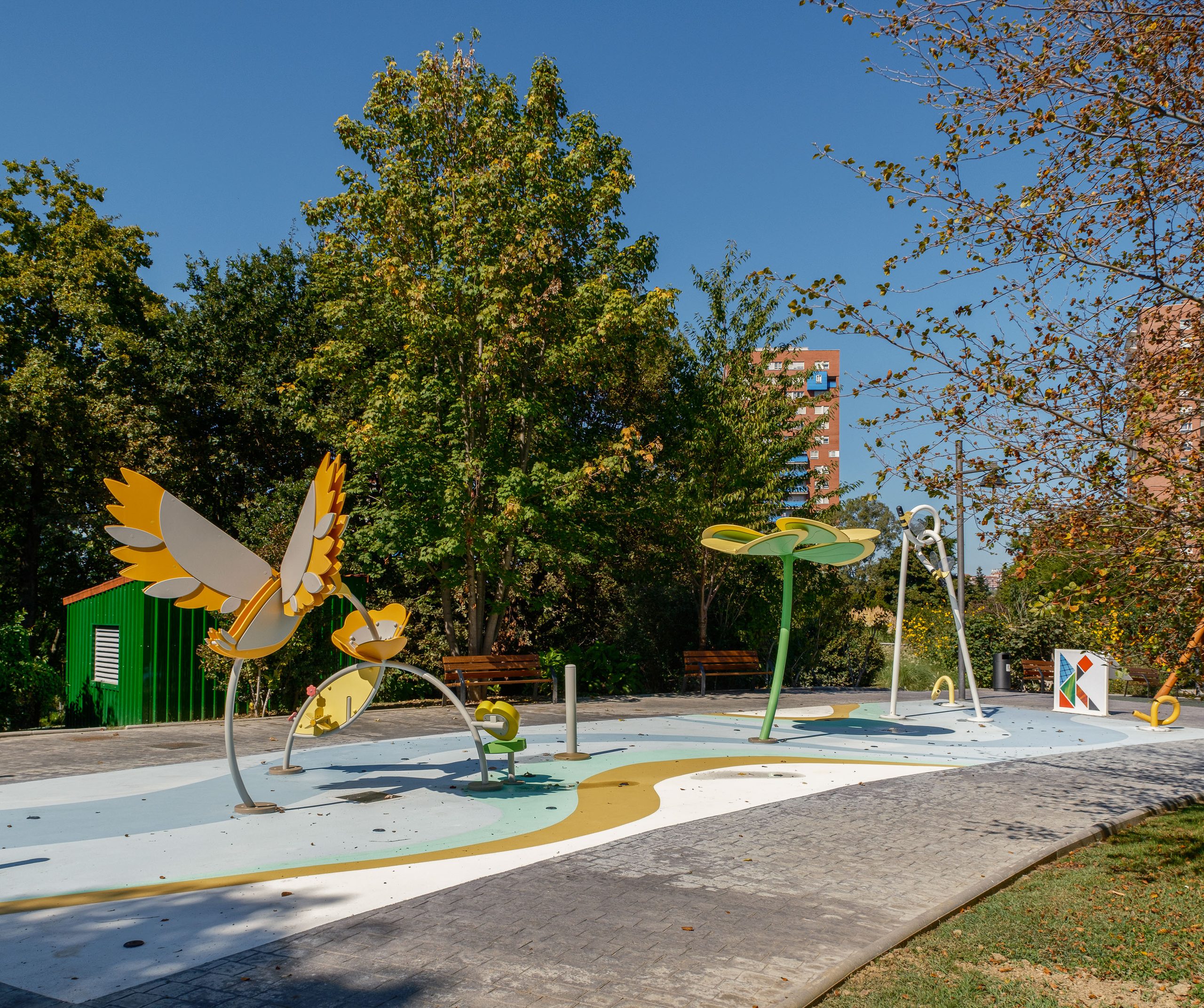 Parque infantil y Splash Park: parque infantil y splash park del Jardín Botánico de Barakaldo