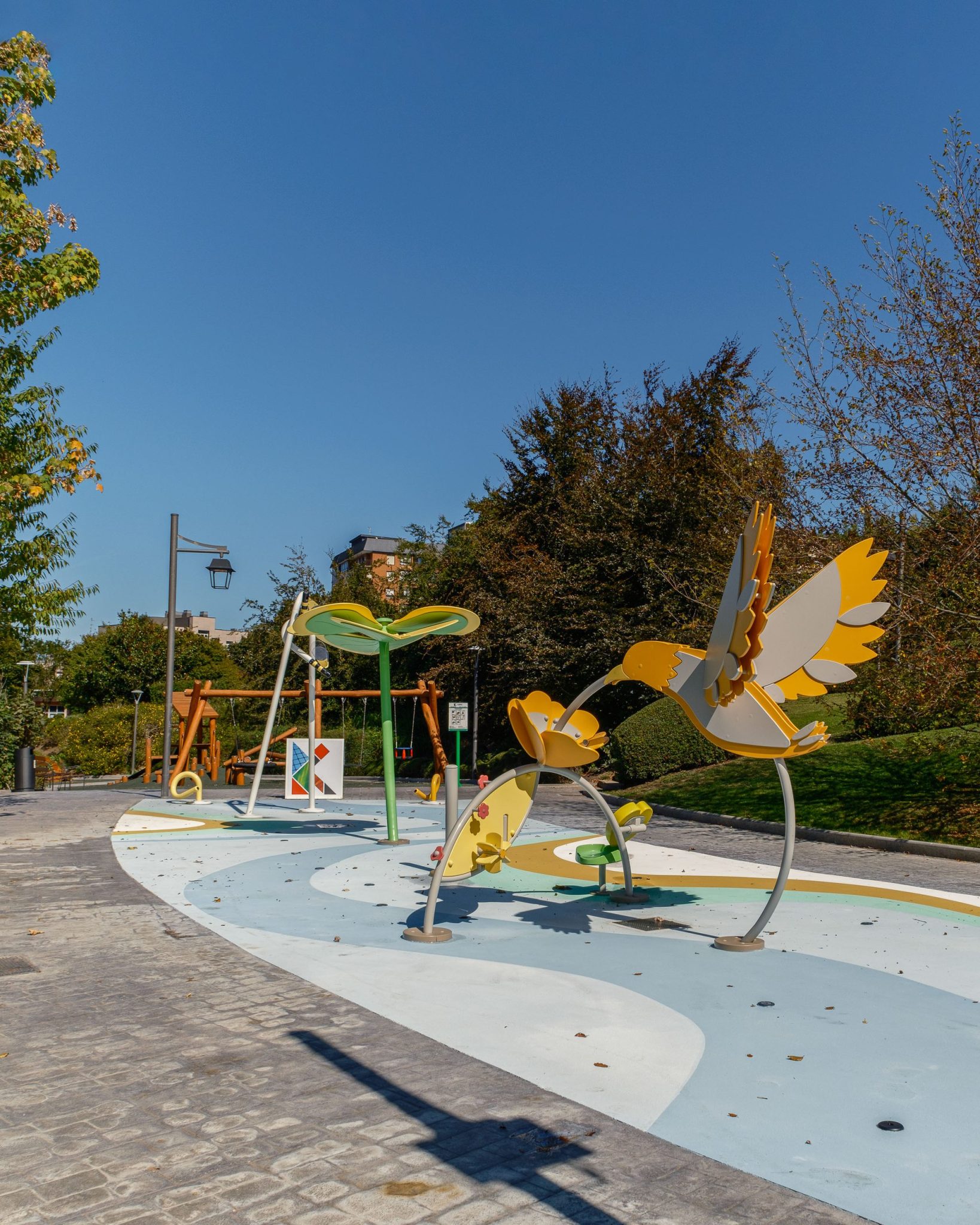 Parque infantil y Splash Park: parque infantil y splash park del Jardín Botánico de Barakaldo