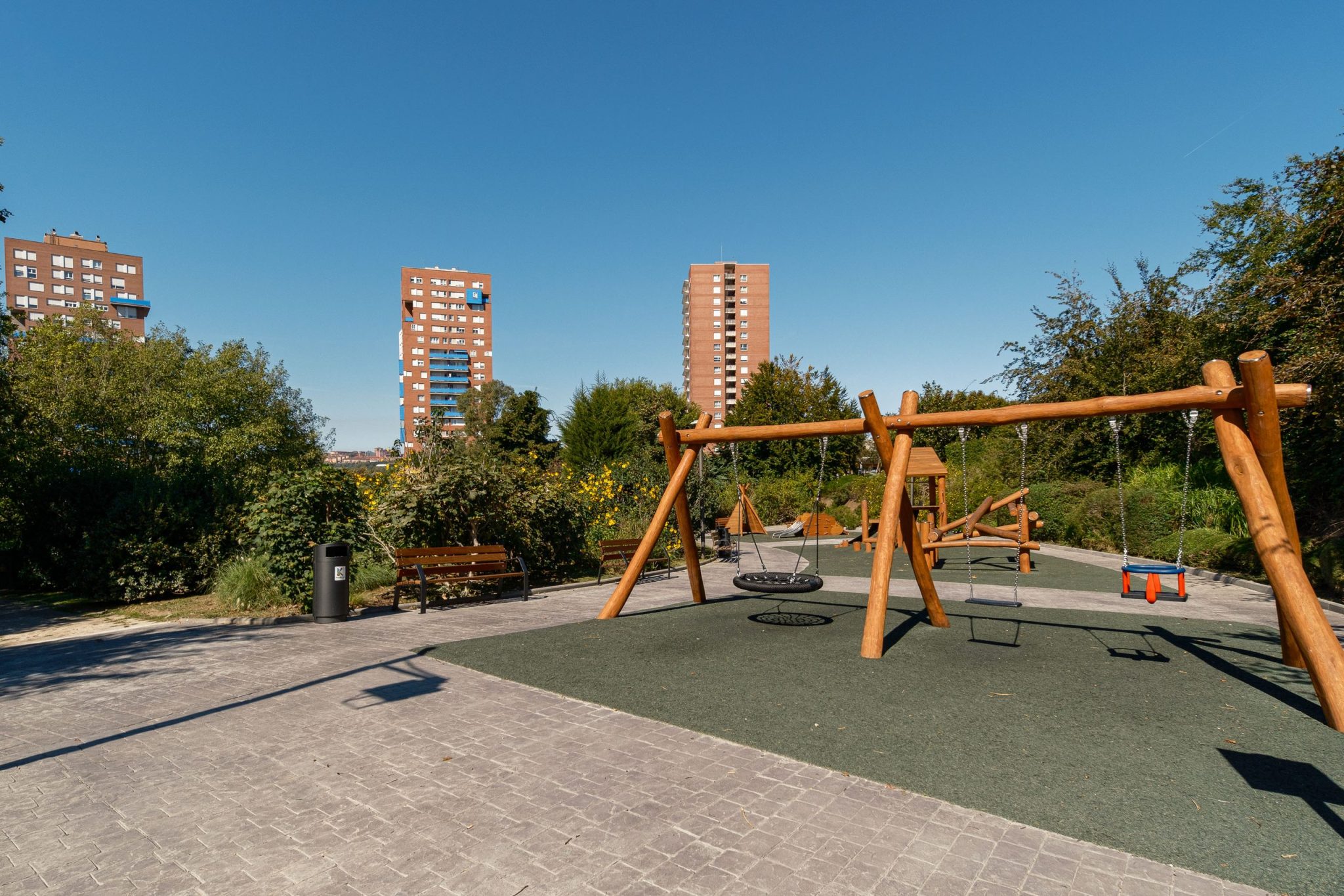 Parque infantil y Splash Park: parque infantil y splash park del Jardín Botánico de Barakaldo
