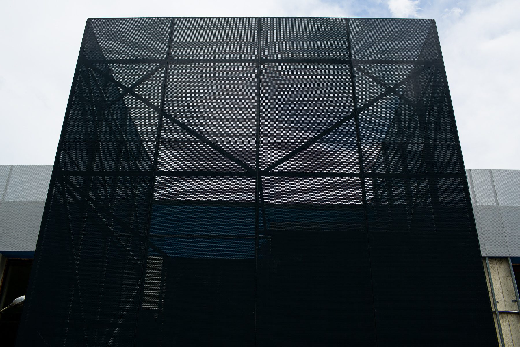 TAES: ampliación y renovación de un conjunto industrial en Berriz